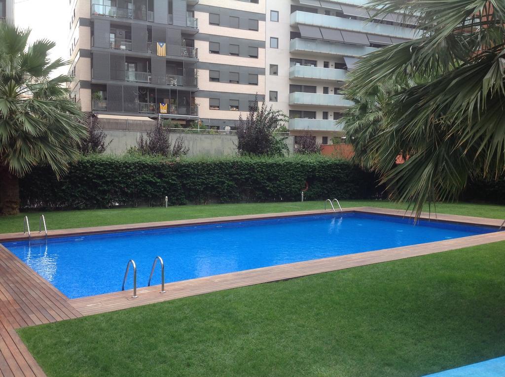 Apartment Familiar Barcelona Exteriör bild