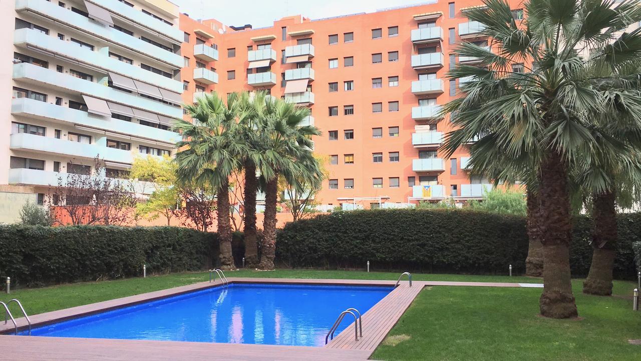 Apartment Familiar Barcelona Exteriör bild